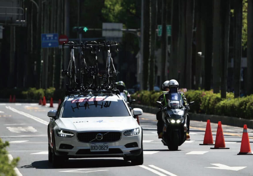 陪著車隊一路往前衝，真正讓補給與接送都跟得上的單車後勤的第2張圖片
